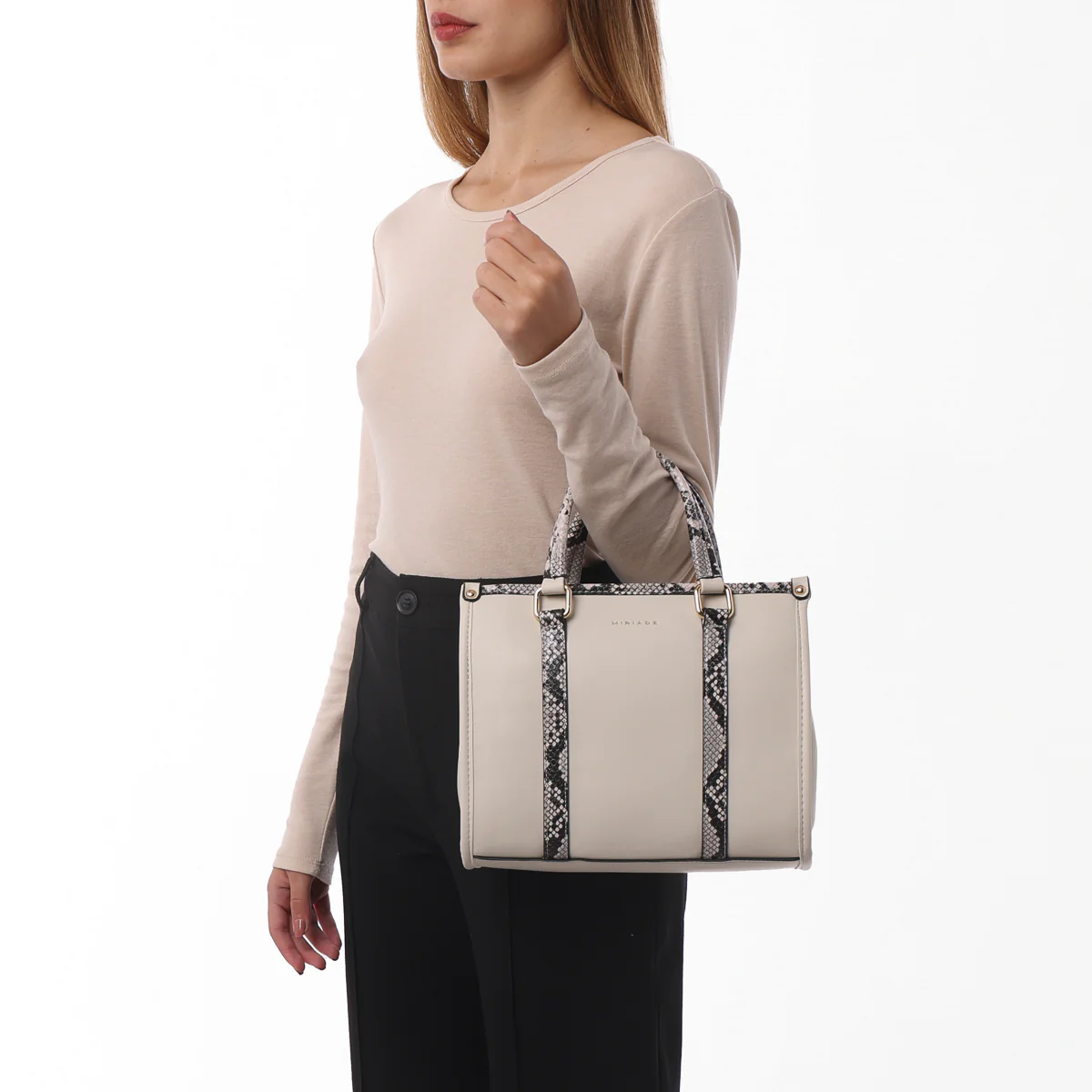 Shopping SURPRISE - Image 3